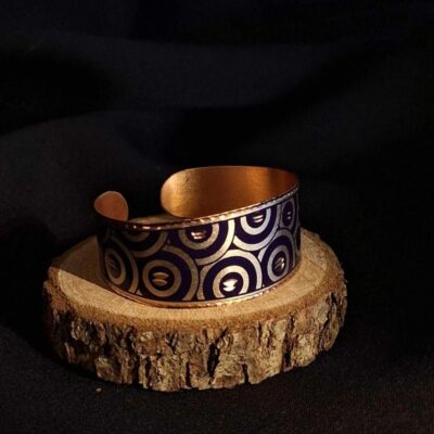 Bransoletka z czystej miedzi z czarną emalią i zdobieniem